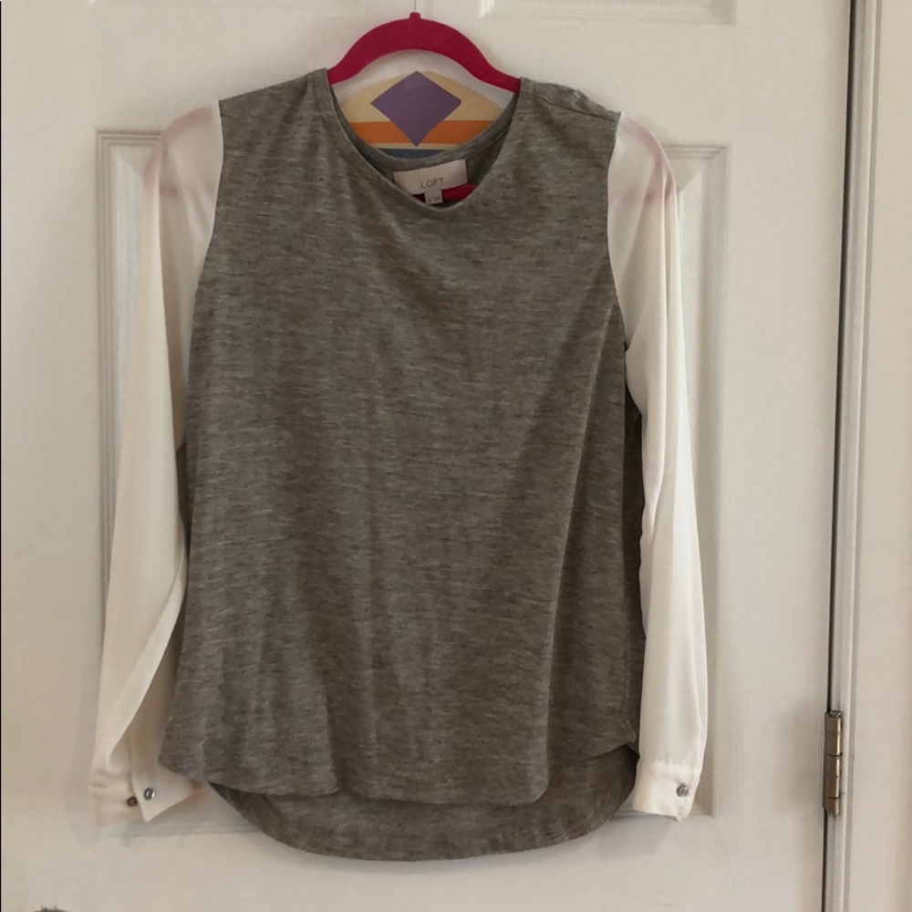 Cute and casual Loft top